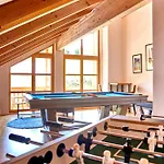度假居 Mountain Safari - Spacious, Scenic And Steps From Adventure *