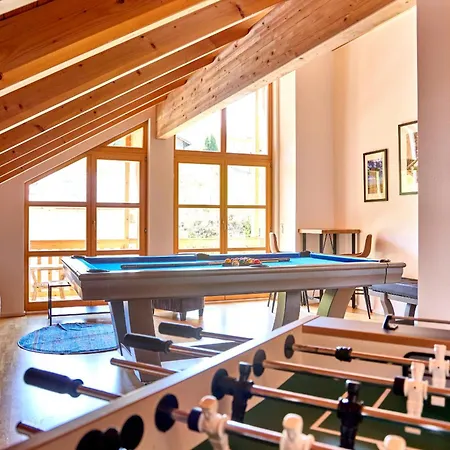 Holiday home Mountain Safari - Spacious, Scenic And Steps From Adventure *