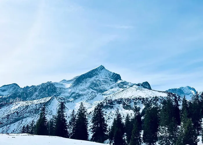 Mountain Safari - Spacious, Scenic And Steps From Adventure Dom wakacyjny Garmisch-Partenkirchen